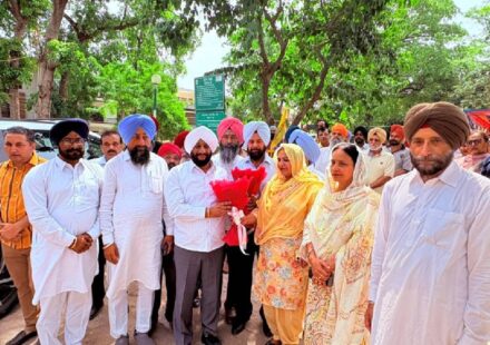 MLA Kulwant Singh interacting with residents during an election campaign in support of Bibi Kuldeep Kaur in Ward 37, Mohali.