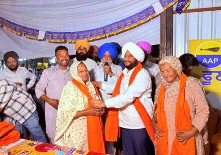 MLA Kulwant Singh meeting residents during an election campaign in support of Fulraj Singh in Ward 44, Mohali.