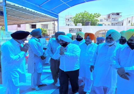 MLA Kulwant Singh attending a thanksgiving Path Sahib ceremony at Gurdwara Singh Shaheedan and congratulating Naseeb Singh Sandhu on his Ward 24 victory.
