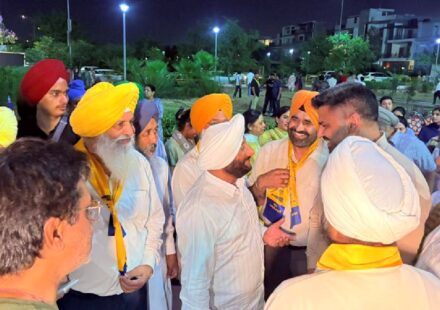 MLA Kulwant Singh interacting with residents during an election campaign in support of Sarabjit Singh Samana in Ward 42, Mohali.