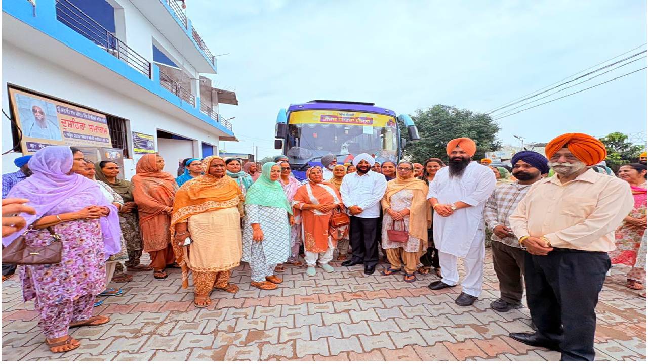 MLA Kulwant Singh flags off a pilgrimage bus carrying senior citizens from Chilla village, SAS Nagar Mohali, under the Chief Minister's Pilgrimage Scheme.
