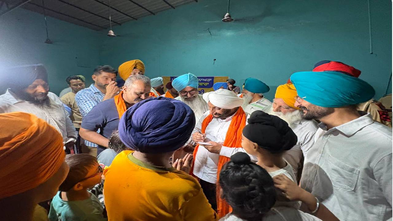 MLA Kulwant Singh interacting with residents of Bhagomajra village, SAS Nagar Mohali, during a community meeting on local development and public welfare