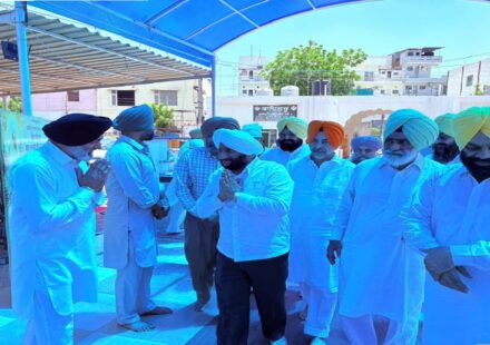 MLA Kulwant Singh attending a thanksgiving Path Sahib ceremony at Gurdwara Singh Shaheedan and congratulating Naseeb Singh Sandhu on his Ward 24 victory