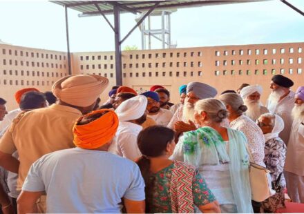 MLA Kulwant Singh interacting with residents during a Lok Milni meeting in Kalon village, SAS Nagar Mohali, discussing local issues and Punjab Government development initiatives