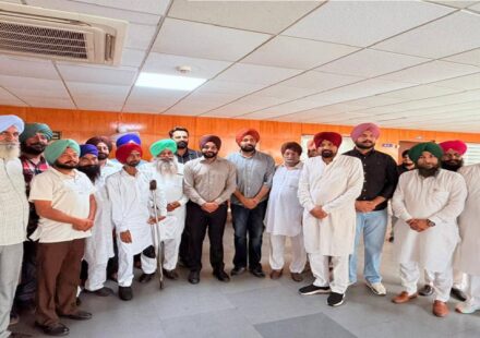 Mayor Sarabjeet Singh Samana meeting residents from different areas of SAS Nagar Mohali at his office to discuss civic issues and public services.