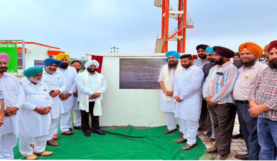 MLA Kulwant Singh and MP Malwinder Singh Kang inaugurating RCC benches in Kurda village, SAS Nagar Mohali, and interacting with residents during a Lok Milni programme