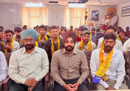 Mayor Sarabjeet Singh Samana welcomes residents of Amb Sahib Colony, Mohali, as they join the Aam Aadmi Party during a community programme