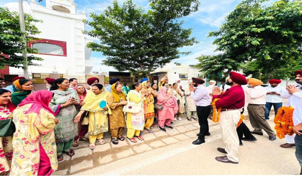 Mayor Sarabjeet Singh Samana flags off the Chief Minister's Pilgrimage Scheme bus from Sector 79, SAS Nagar Mohali, for senior citizens visiting major religious and historical sites