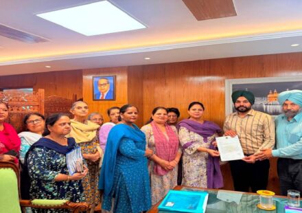 Mayor Sarabjeet Singh Samana meeting residents from different areas of SAS Nagar Mohali at his office to hear civic issues and public grievances.