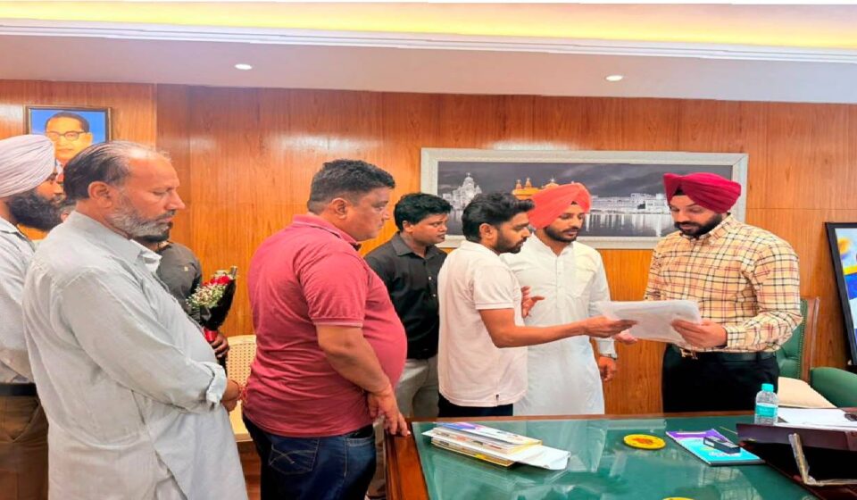 Mayor Sarabjeet Singh Samana meeting residents from different parts of SAS Nagar Mohali at his office to hear civic concerns and public grievances