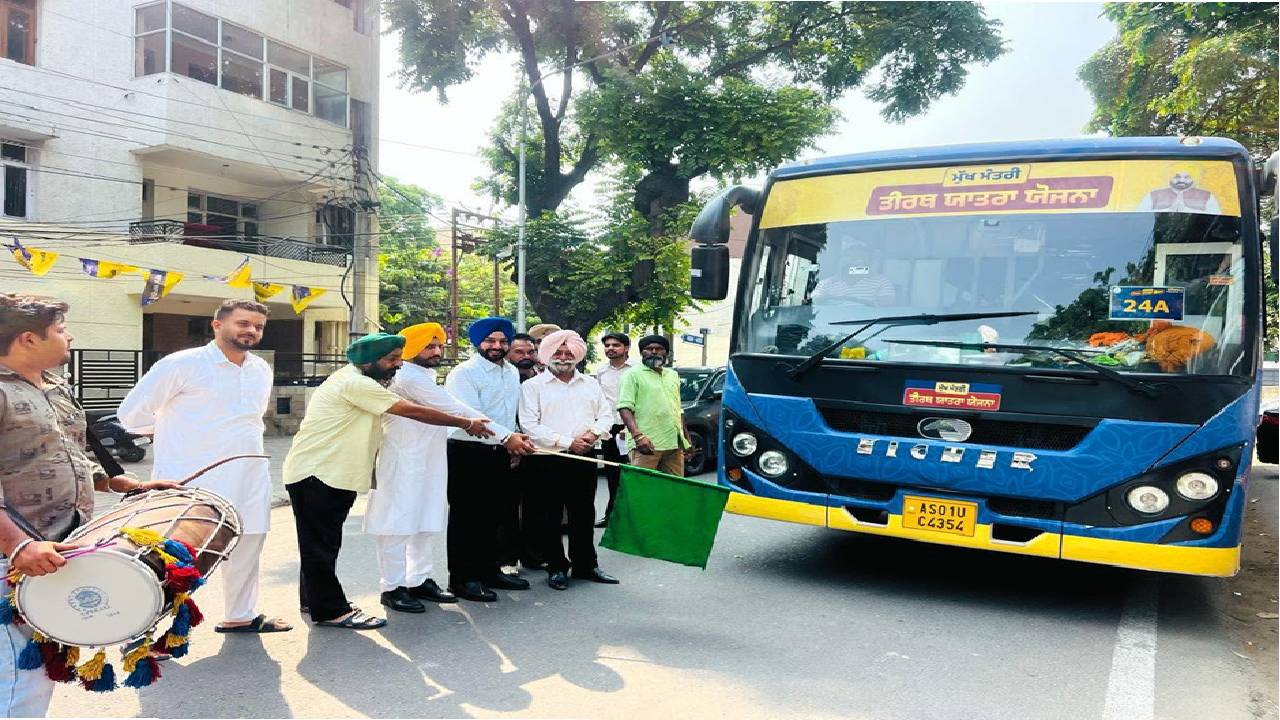 Mayor Sarabjeet Singh Samana flags off the Chief Minister's Pilgrimage Scheme bus from Sector 70 in SAS Nagar Mohali for senior citizens.