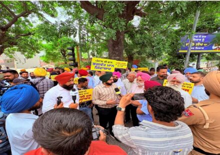 Mayor Sarabjeet Singh Samana participates in a public protest in Mohali supporting development-focused governance and social harmony.