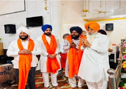 Mayor Sarabjeet Singh Samana attends the Sri Sukhmani Sahib Path at Gurdwara Singh Sabha, Phase 11, SAS Nagar Mohali, and offers prayers with the congregation
