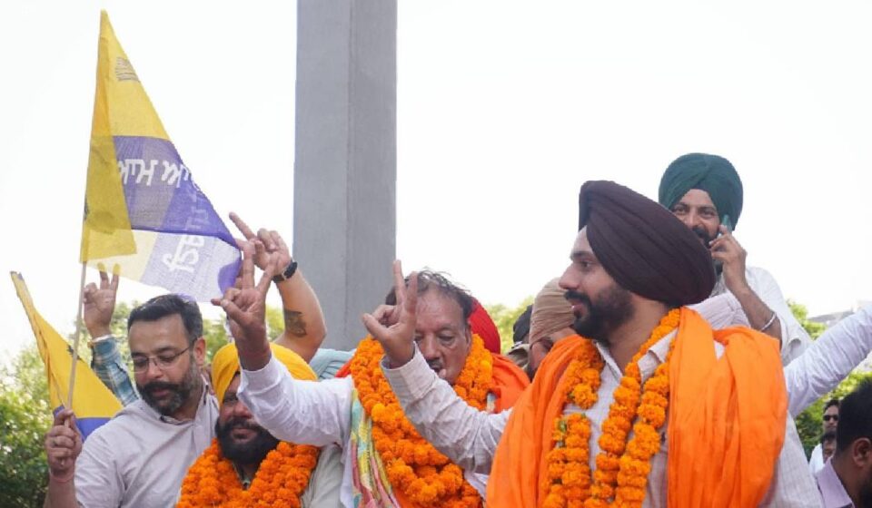 Mayor Sarabjeet Singh Samana expresses gratitude to the people of Mohali for their trust and support after assuming office