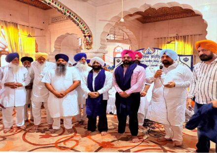 Mayor Sarabjeet Singh Samana attends the thanksgiving Path organised by Ward 39 Councillor Bibi Sharanjeet Kaur Ji at a Gurdwara Sahib in Mohali