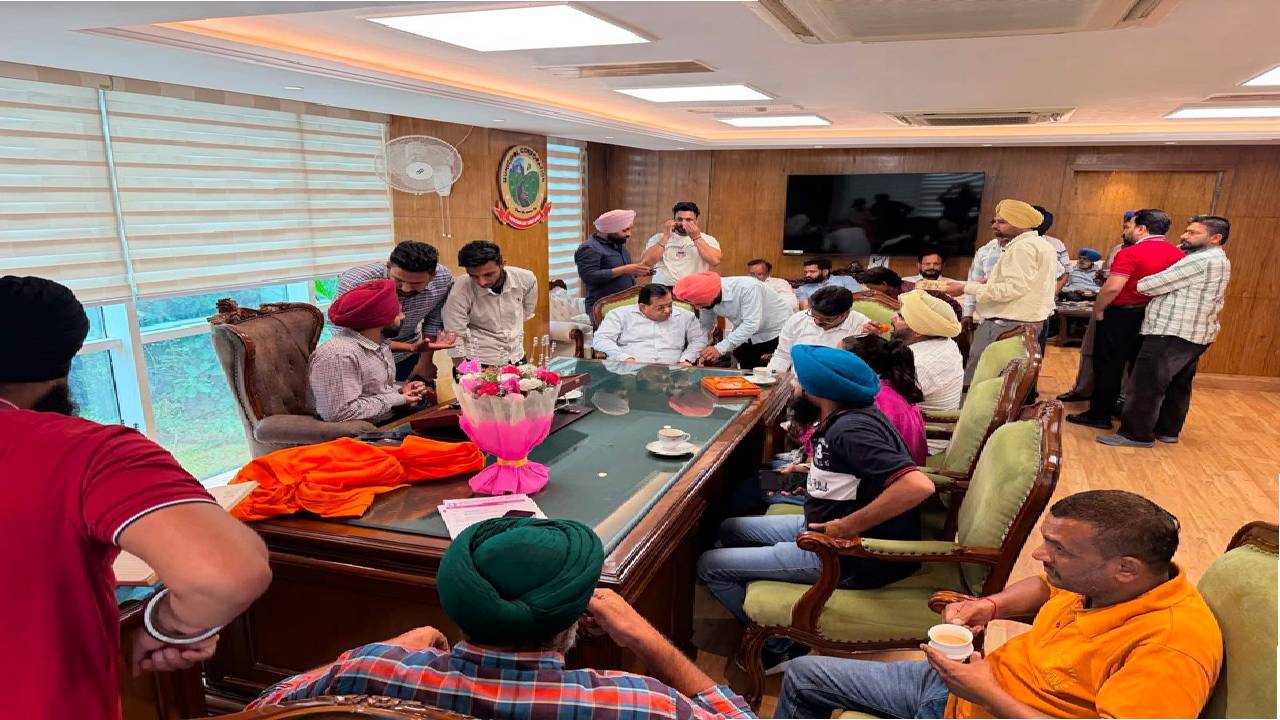 Mayor Sarabjeet Singh Samana receives congratulations from respected citizens and well-wishers at his office in SAS Nagar Mohali after being elected Mayor.