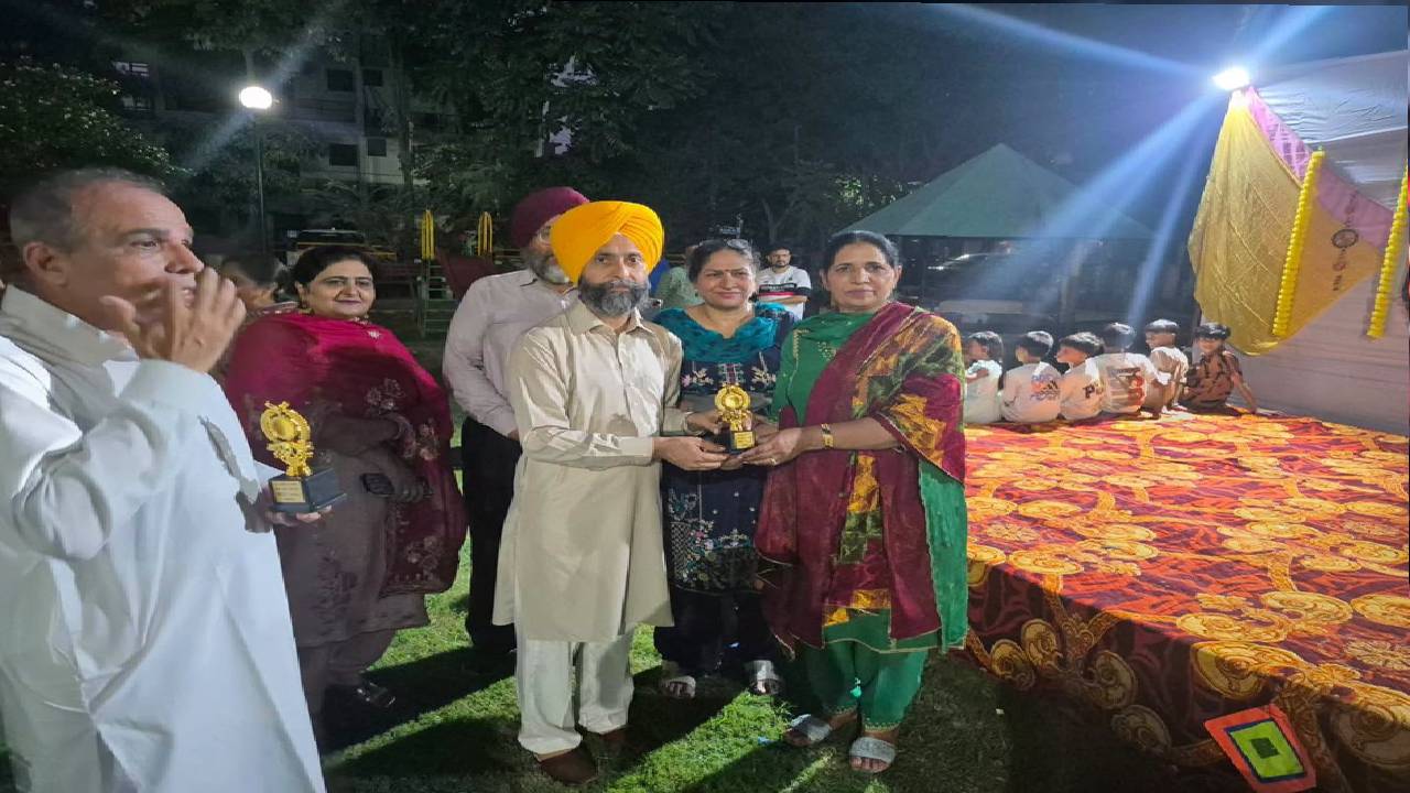 Jaswant Kaur participates in a Tiyan celebration at Ward No. 4 Mohali with prominent women from the community