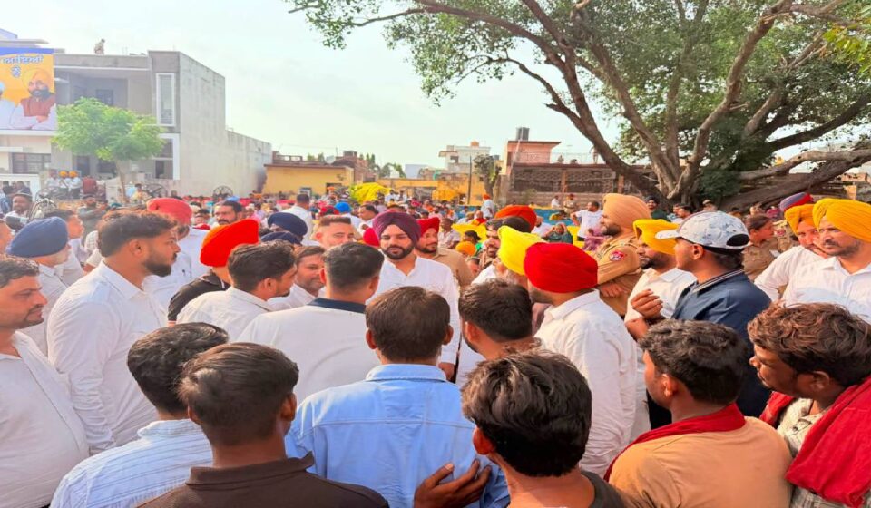 Punjab Chief Minister Bhagwant Mann interacts with villagers during the Lok Milni programme at Barmajra in Mohali.