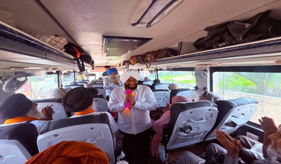 Senior citizens departing from Nagari village in Mohali under the Chief Minister Tirath Yatra Scheme.