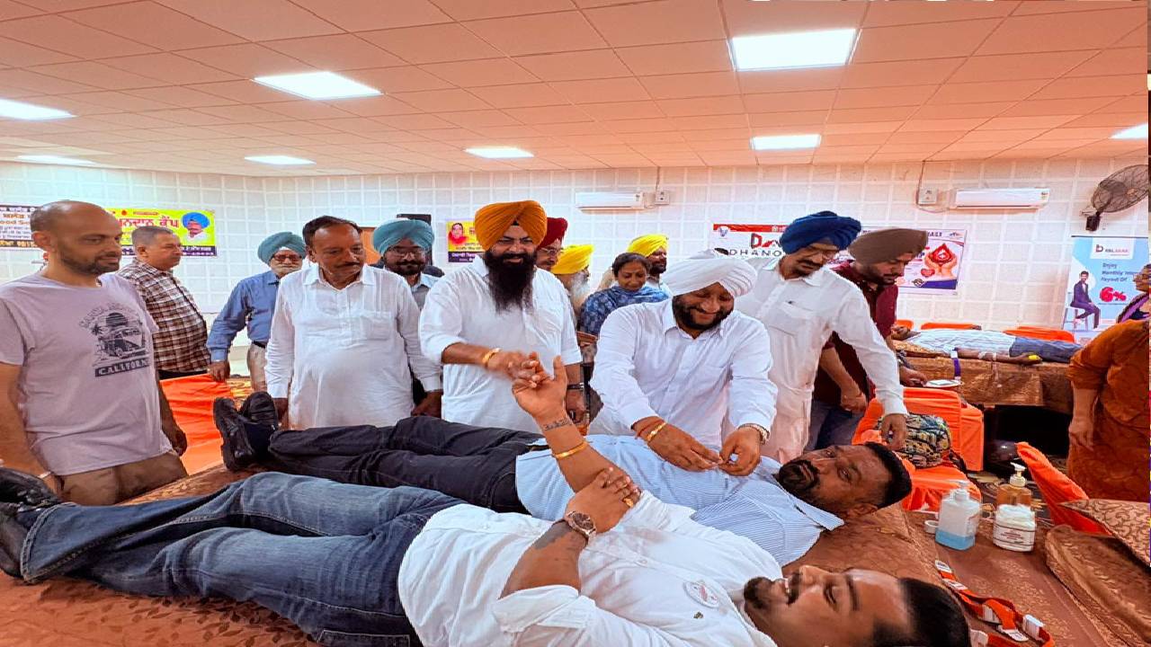 MLA Kulwant Singh encourages blood donors during a blood donation camp at Sector 69 Mohali.