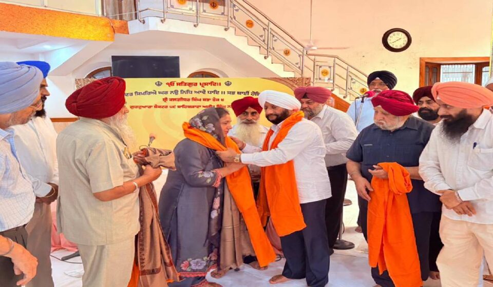 MLA Kulwant Singh attends Kulwinderjeet Kaur's 50th birthday thanksgiving programme at Gurdwara Kalgidhar Singh Sabha in Phase 4 Mohali