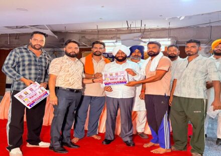 MLA Kulwant Singh interacts with villagers during a Lok Milani programme at Jhurhedi village in Mohali.