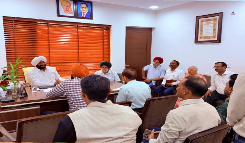 MLA Kulwant Singh meets residents from different areas of Mohali and listens to their concerns
