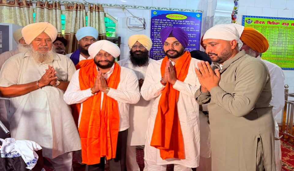 MLA Kulwant Singh participates in a Sukhmani Sahib path and prayer programme at Gurdwara Sahib in Samana Kalan.