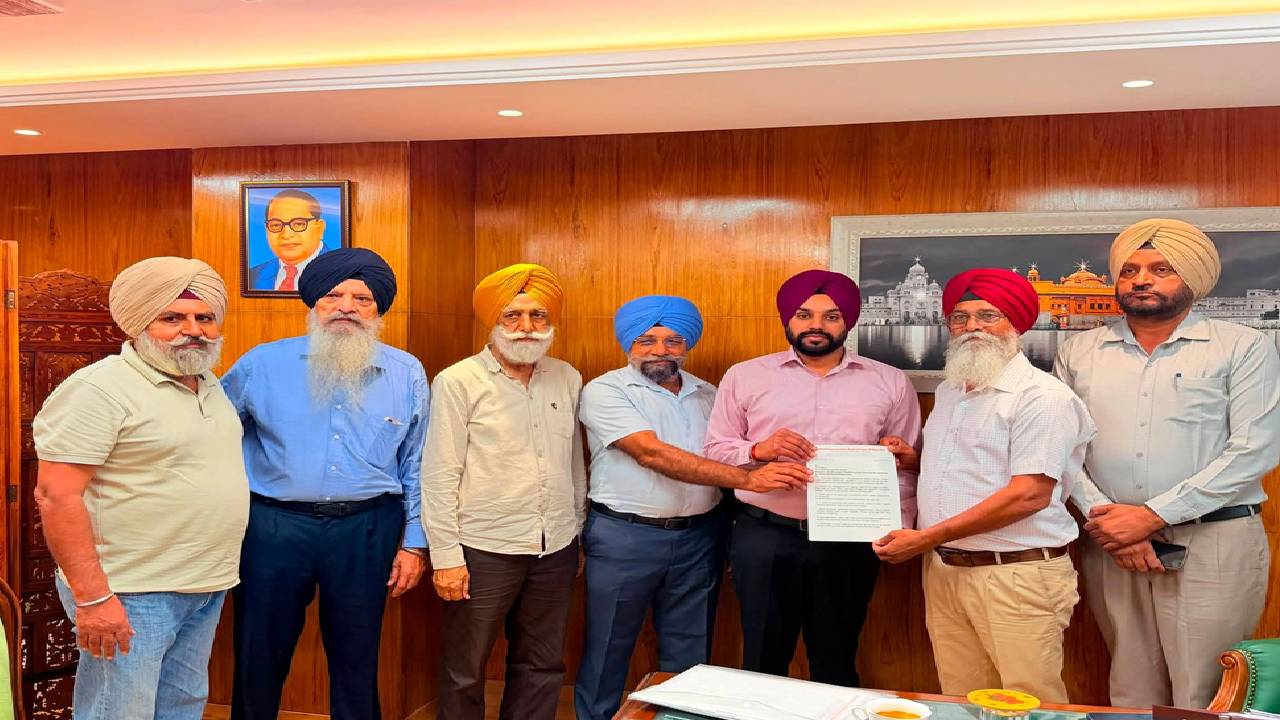 Mayor Sarabjeet Singh Samana meets residents from different parts of SAS Nagar Mohali at his office to hear civic concerns and public grievances.