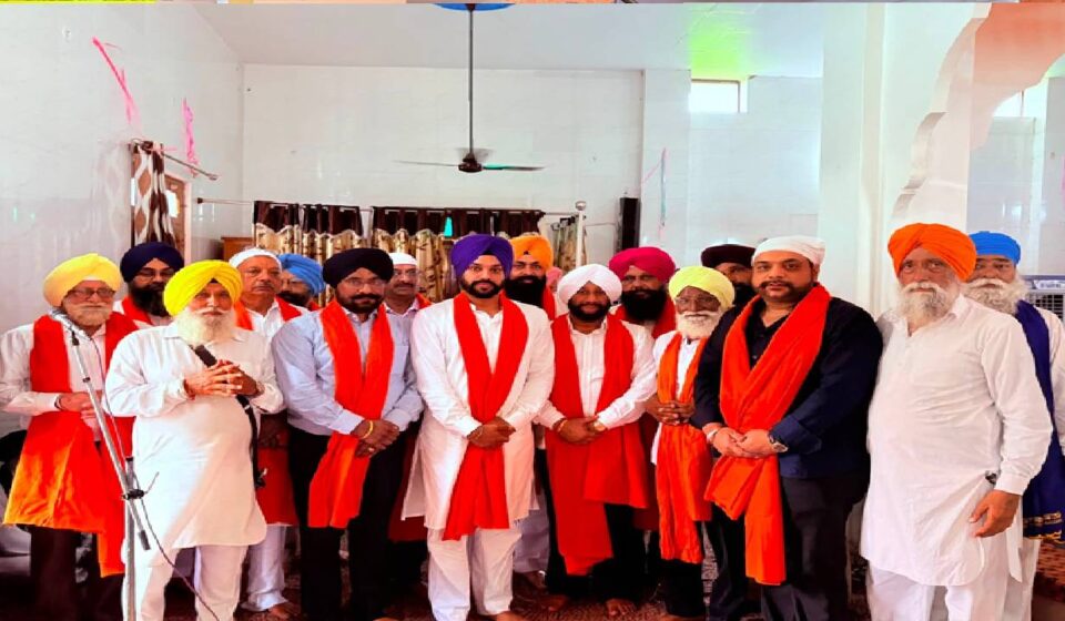 Mayor Sarabjeet Singh Samana attends Sukhmani Sahib Path at the Gurdwara Sahib in his native village Samana Kalan with local villagers.
