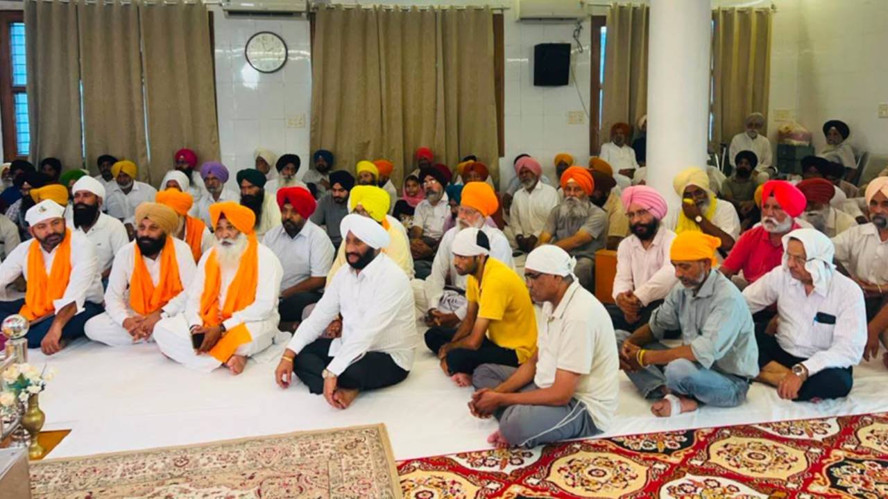 MLA Kulwant Singh attends the birth anniversary event of Shaheed Baba Jeevan Singh Ji at Gurdwara Memorial in Phase 3A Mohali