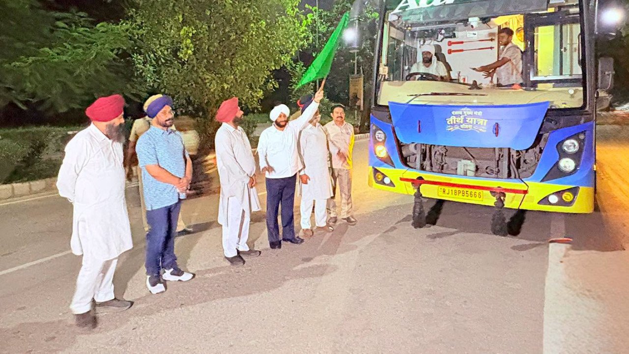 Mohali pilgrimage bus carrying senior pilgrims to Shri Khatu Shyam and Salasar Dham