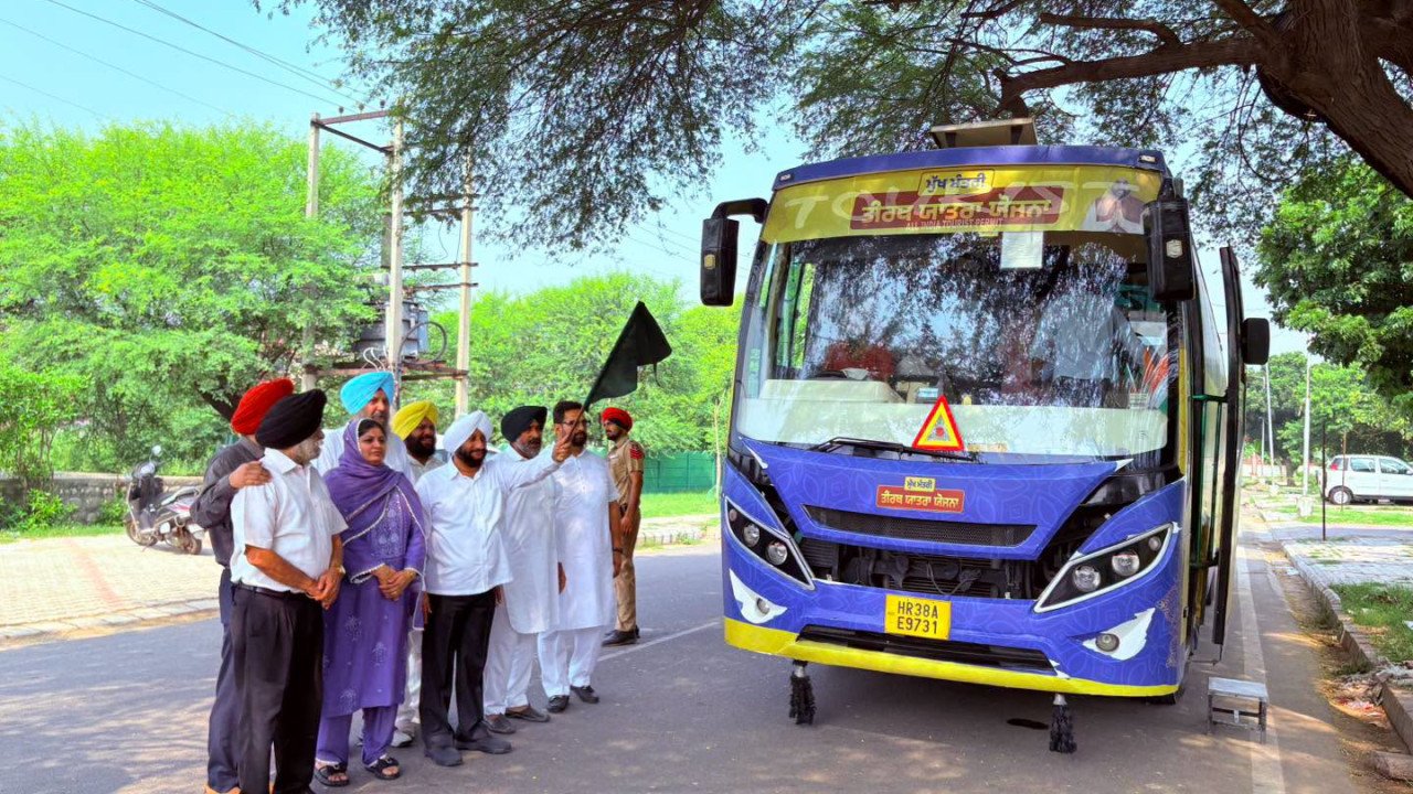 Mohali pilgrimage buses carrying senior pilgrims from Mojpur and Sector-78