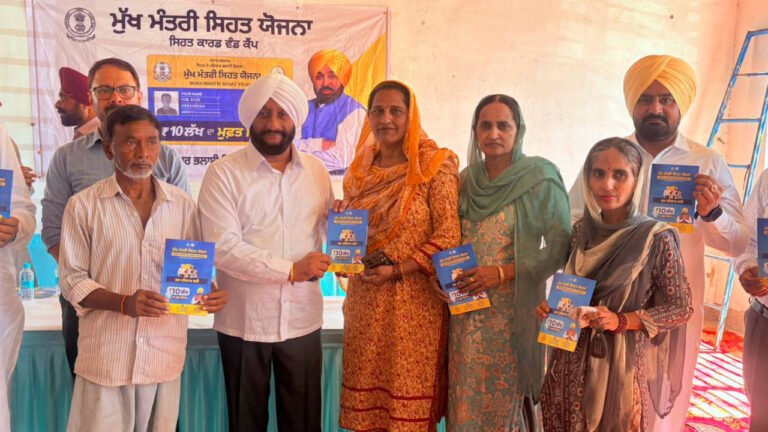 Health insurance cards handed to beneficiaries in Blongi and Daun